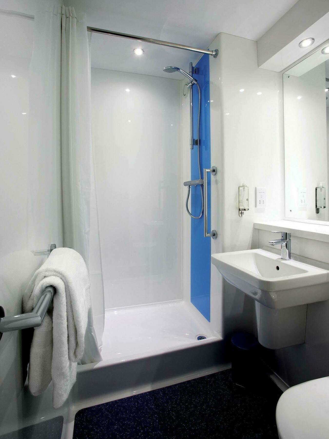 Travelodge Croydon Central Dış mekan fotoğraf